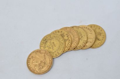 null Sept pièces en or de 20 francs Napoléon III "Tête nue" (1857A & 1859A), et "Tête...