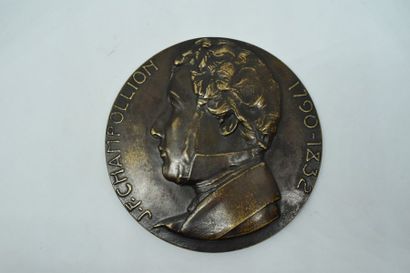 null [FRANCE]

Médaille en bronze à double face à l'éffigie de J.F. Champollion et...
