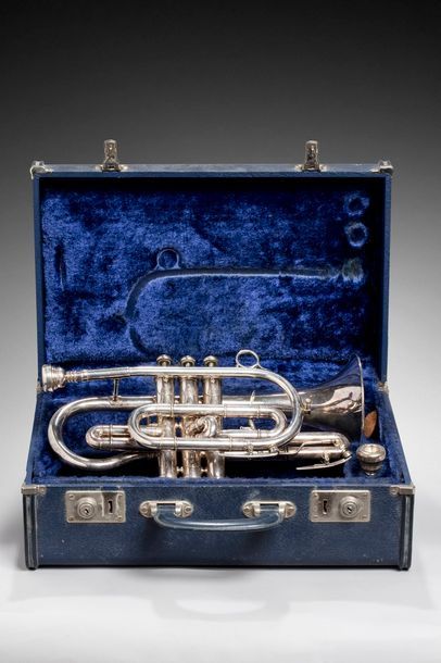 null Beau cornet B et H (Boosey and Hawkes, London). Sovereign 
