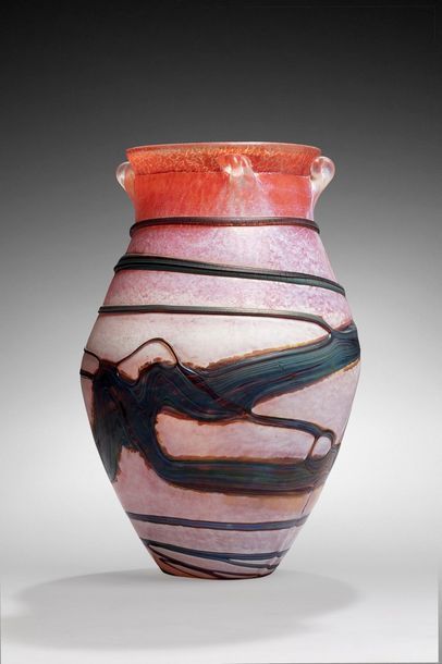null Jean-Claude NOVARRO (1943-2015)

Vase ovoïde légèrement épaulé à quatre anses...