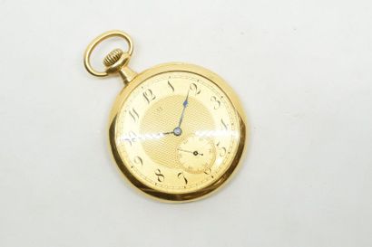 null Omega

Montre de gousset en or jaune 18K (750) à remontoir, le cadran doré guilloché...