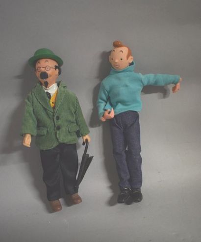 null [TINTIN]

Un lot composé d'une figurine Tintin en plastique (Acc) et d'une figurine...