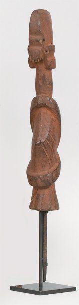 Statuette WURKUM (Nigeria) Fichée sur un...