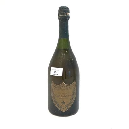 null 1 bouteille CHAMPAGNE "Dom Pérignon", Moët & Chandon 	1966 (elt, LB) 	

