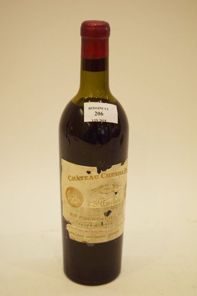 null 1 bouteille CH. CHEVAL-BLANC, 1° Grand Cru St-Émilion 1950 (eta, MB/B) 	


