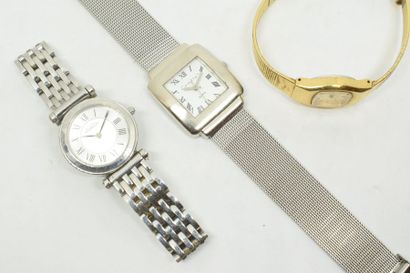 null Ensemble de trois montres bracelet de dame :

- Michel HERBELIN montre en acier,...