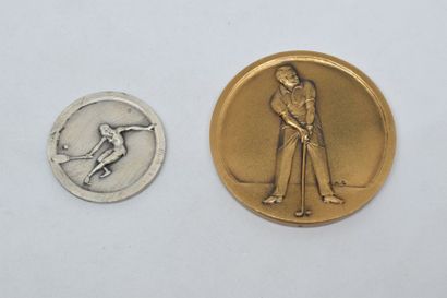 null [ ARTHUS BERTRAND ]

Médaille uniface en bronze doré représentant un golfeur,...