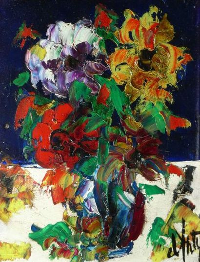 D'ANTY Henry, 1910-1998 Bouquet au fond bleu Huile sur toile, signée en bas à droite....