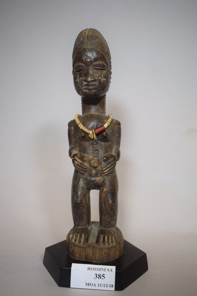 null Statuette féminine d'ancêtre de l'au-delà Baoulé les mains rapportées sur le...