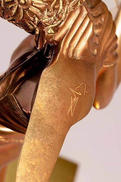 null DALI Salvador, 1904-1989, 

Vénus à la tête de rose, 

sculpture éclairante...