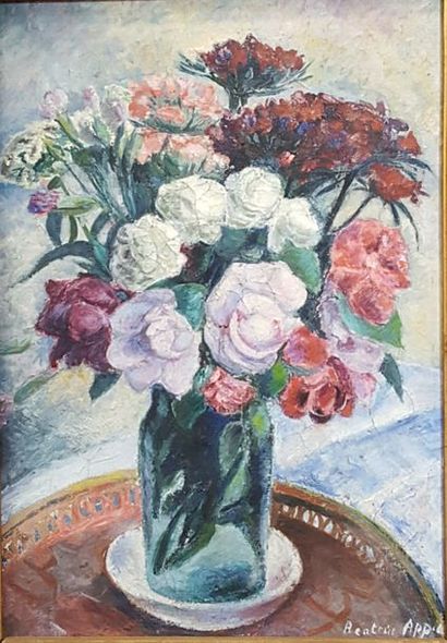 null APPIA Beatrice (1899-1999)

Bouquet de fleurs

Huile sur toile, signée en bas...