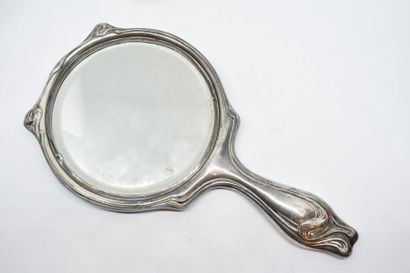 null Miroir à main rond en métal, un profil de femme faisant face à une pensée au...