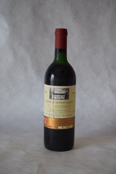 null 6 bouteilles CH. MONBOUSQUET, Grand Cru St-Emilion 1986 (elt, 2 LB, 2 MB) 	...