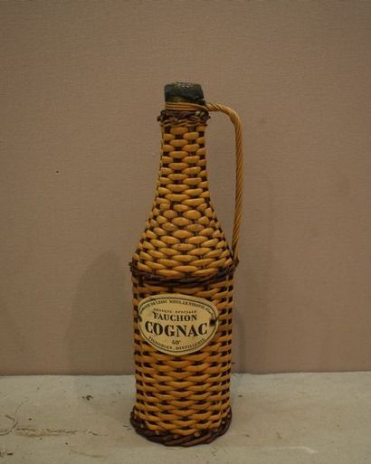 null 1	 bouteille 	COGNAC 	"Domaine de Lessy", 	Fauchon 	



