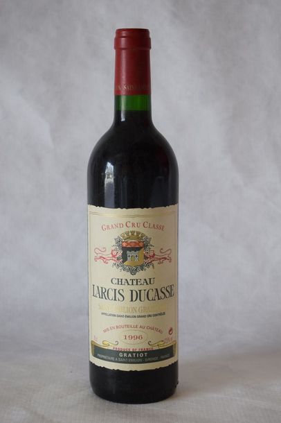 5 	bouteilles 	CH. 	LARCIS-DUCASSE, Grand...