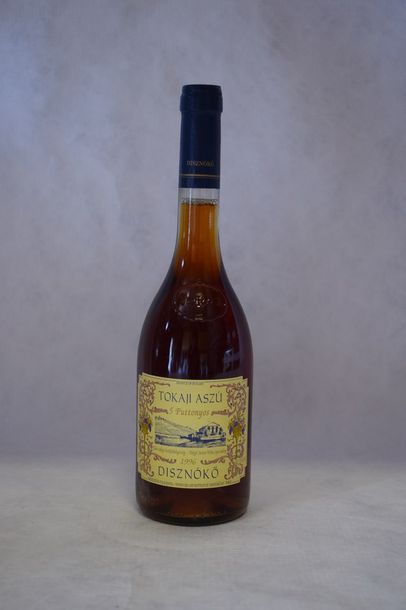 null 6 	bouteilles 	TOKAJI 	" Puttonyos", 	Disznoko 	1996

