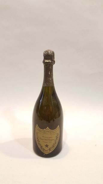 null 1 bouteille CHAMPAGNE Moët & Chandon, cuvée Dom Pérignon, 1976 

