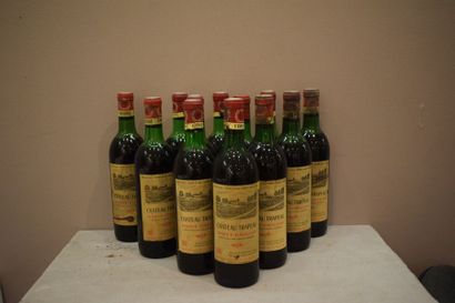 12 	bouteilles 	CH. 	TRAPEAU, 	St-Emilion...