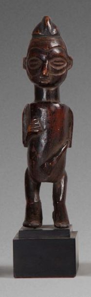 null Statuette Yaka ou Suku, République Démocratique du Congo. 

Belle patine brun...