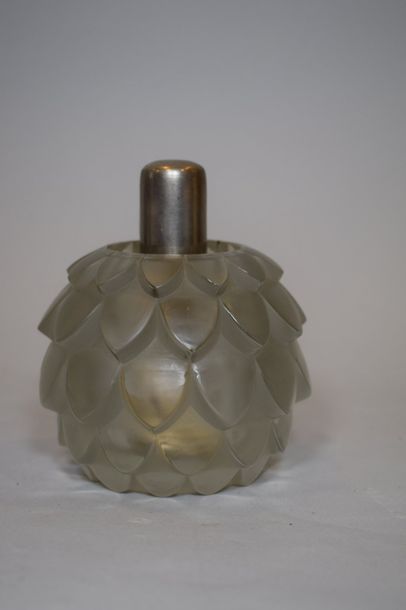 René LALIQUE (1860-1945) & LAMPE BERGER

Brûle-parfum...