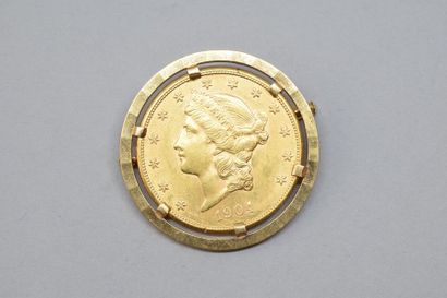 null Broche en or jaune 18k (750) ornée d'une pièce de 20 dollars "Liberty Head -...