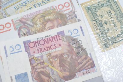 null Ensemble de quatre billets de banque français :

Un billet de 100 francs 1922...