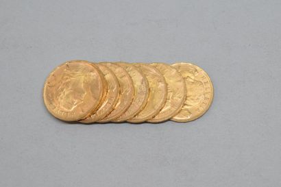 Huit pièces en or 20 francs Vreneli

Avers...