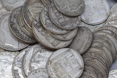 null Lot de pièces en argent française, notamment 20 Francs, 10 Francs, 100 Francs...