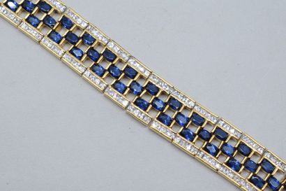 null Bracelet en vermeil (925) orné de pierres blanches et bleues imitations. 

Tour...