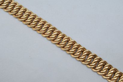 null Bracelet en or jaune 18k (750) à maille américaine. 

Tour de poignet : 18 cm....