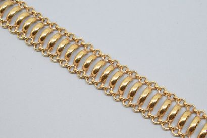 null Bracelet à maille ajourée en or jaune 18k (750). L. : 19 cm. Poids : 36 g.
