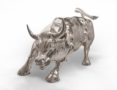 DI MODICA, Arturo (1941-) “Charging bull” Sculpture en acier inoxydable Signée, datée,...