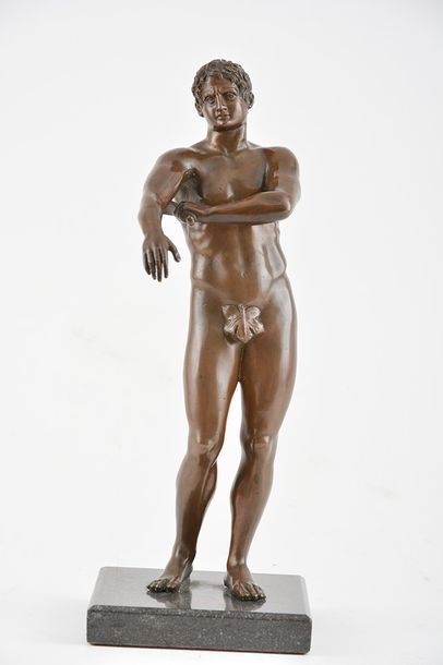 null ÉCOLE EUROPÉENNE (XIXe s.)
Apxyyomenos
Sculpture en bronze
35.5 cm - 14 "