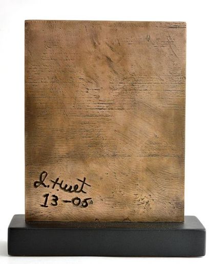 null HUET, Jacques (1932-)
Sans titre
Bas-relief en bronze
Signé et daté au dos:...