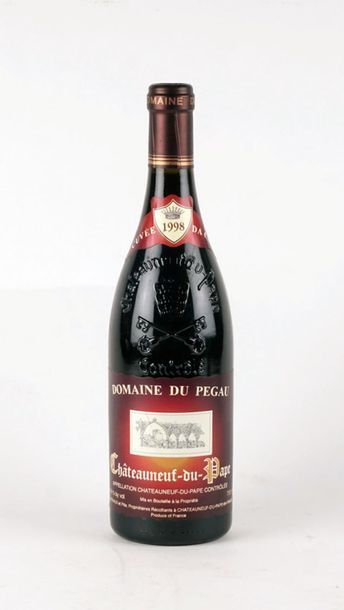 null Domaine du Pegau Cuvée da Capo 1998
Chateauneuf-du-Pape Appellation Contrôlée
Domaine...