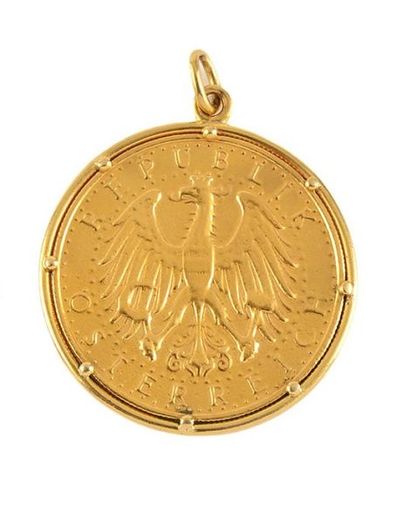 null OR (.900) - Autriche 1927
Pièce de monnaie en or (.900) montée en pendentif...