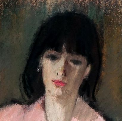 null SHOWELL, William (1905-1985)
Feminine portrait
Pastel on board
Signed on the...