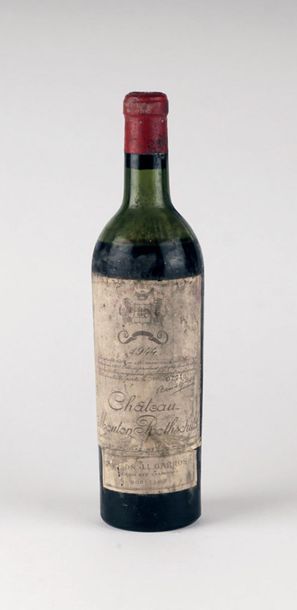 null Château Mouton Rothschild 1944
Pauillac Appellation Contrôlée
Niveau bas 
1...