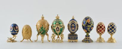 null After FABERGÉ
Set of 8 traditional St. Petersburg Fabergé reproduction eggs...