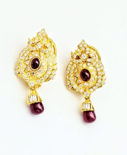 null 22K GOLD RUBY DIAMOND EARRINGS
The earrings:
Metal: 22 karat yellow gold
Weight:...