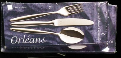 null CHRISTOFLE
72-piece flatware service silver-plated by Christofle, "Orléans"...