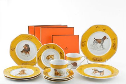null HERMÈS
Service en porcelaine de la collection Hermès « Chiens courants chiens...