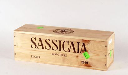 null Sassicaia 2010
Bolgheri Sassicaia D.O.C. 
Niveau A
1 magnum
Boîte en bois d...