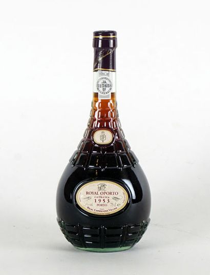 null Royal Oporto Colheita 1953
Real Companhia Velha
Niveau A
1 bouteille
