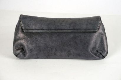 null SAC SALVATORE FERRAGAMO
Sac en cuir gris irisé, anse plate en cuir, fermeture...