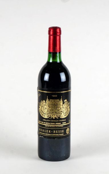 null Château Palmer 1982
Margaux Appellation Contrôlée
Niveau B
1 bouteille

Provenance:...