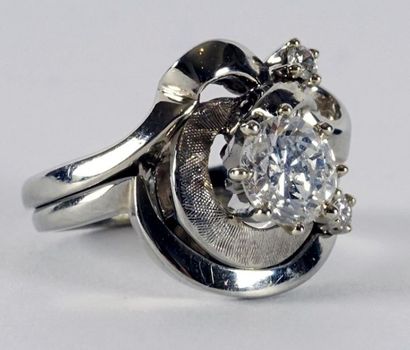null 18K GOLD DIAMOND RINGS
Wedding ring set in 18K white gold and diamonds.
1 ring...