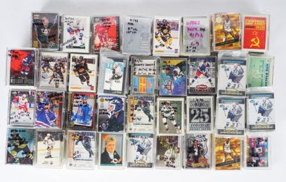 null HOCKEY CARDS
Large set of field hockey collectible cards from different eras...