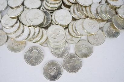 null PIÈCES DE MONNAIE, CANADA
Ensemble de 96 pièces de monnaie du Canada de 1$,...