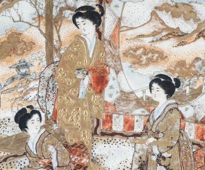 null FAÏENCE, JAPON
Grand plat en faïence de Satsuma, à décor de jeunes femmes. Japon,...